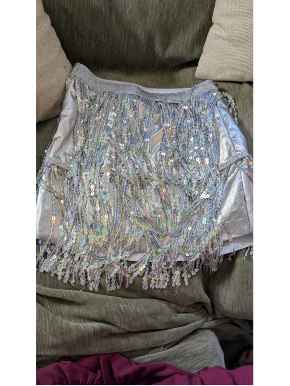 Silver fringe flapper skirt size 0-2